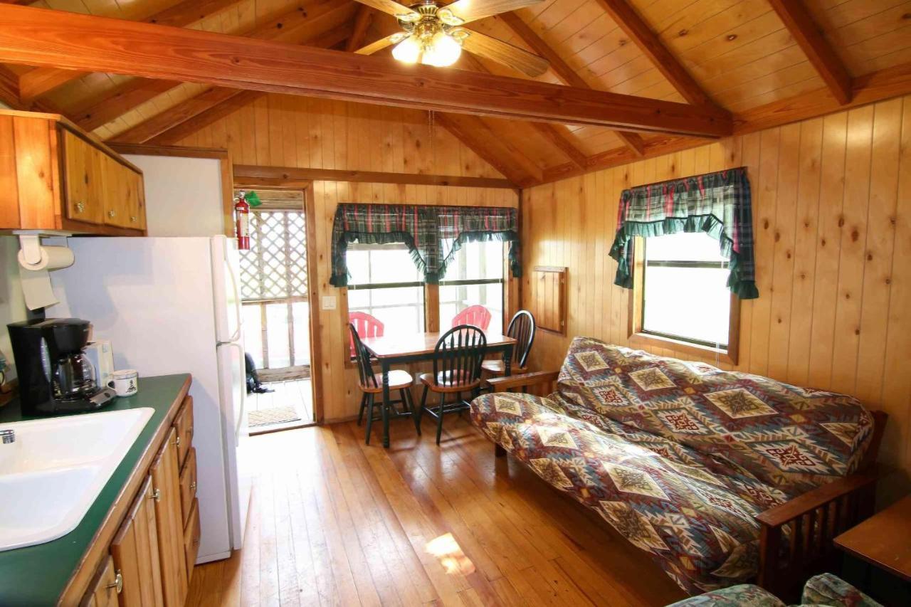 Lakefront Cedar Cabin - 6 Mead المظهر الخارجي الصورة